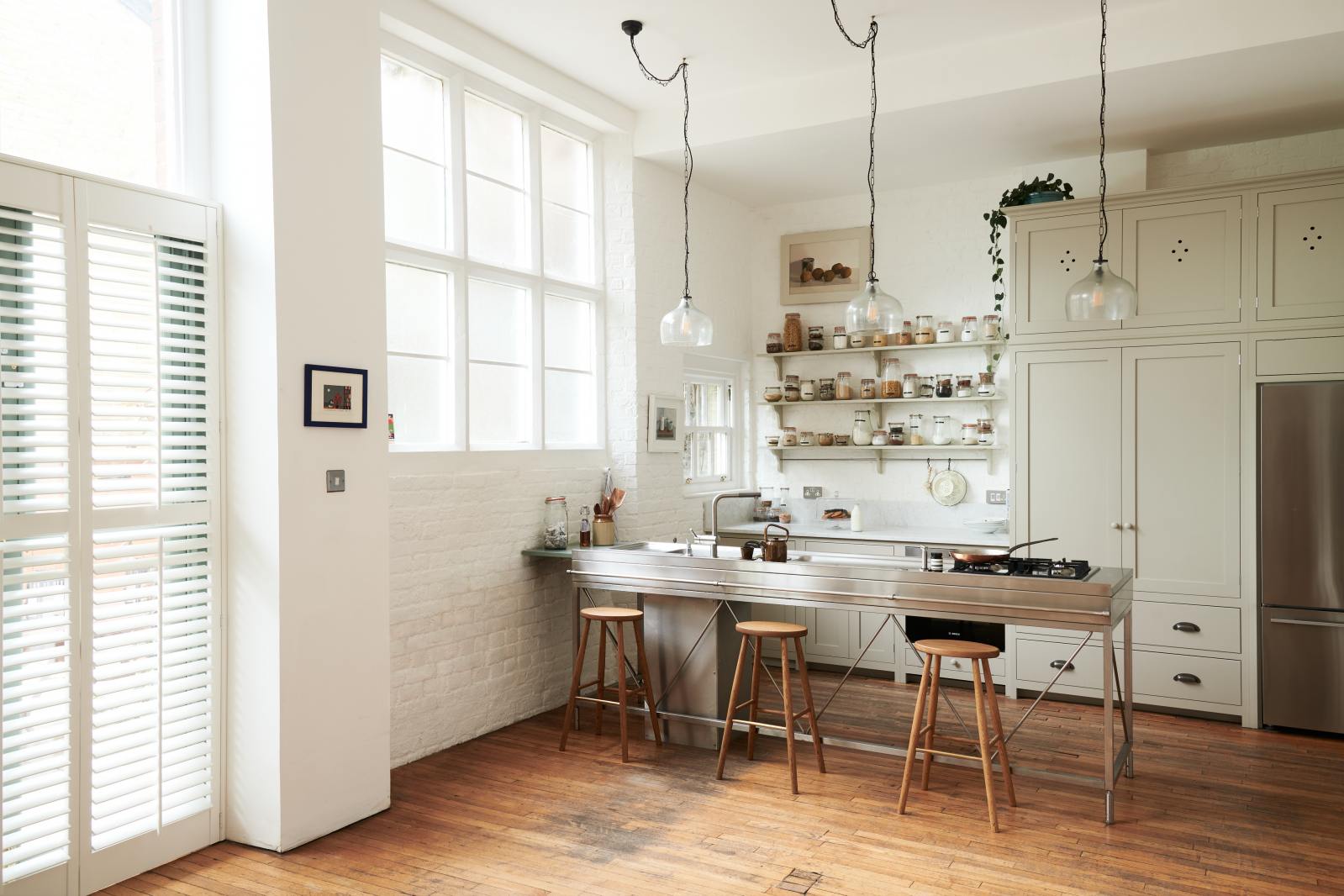 The Old Schoolhouse Brixton | deVOL Kitchens