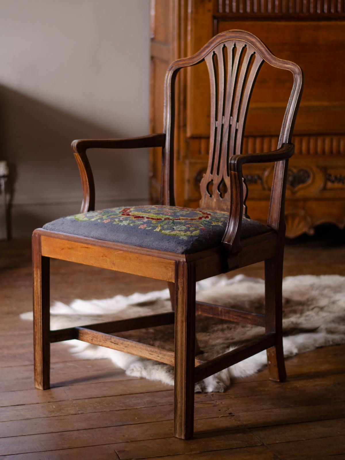 Upholstered Chair | deVOL Kitchens